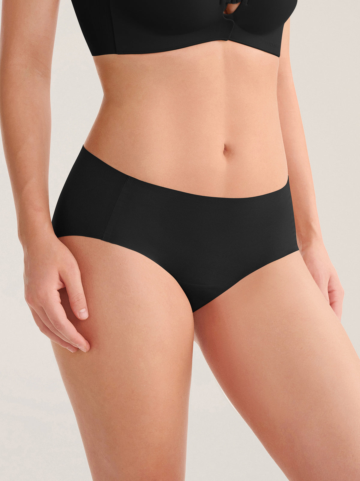 InvisiEdge Seamless Briefs