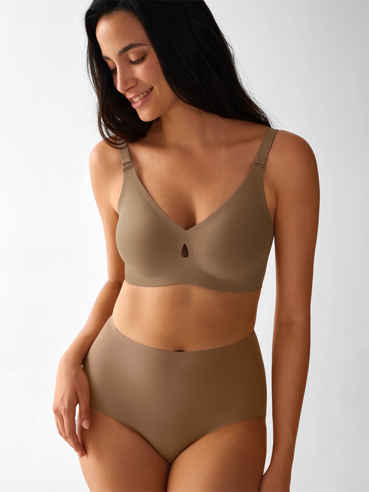 Seamless Push Up Bra – Wireless & Convertible (U, Halter, Cross)